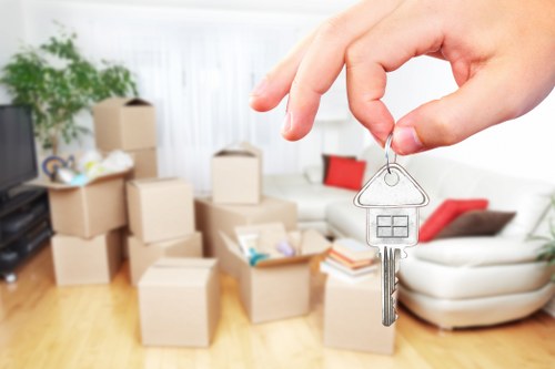 Load-based and cubic-yard quote example for a van move