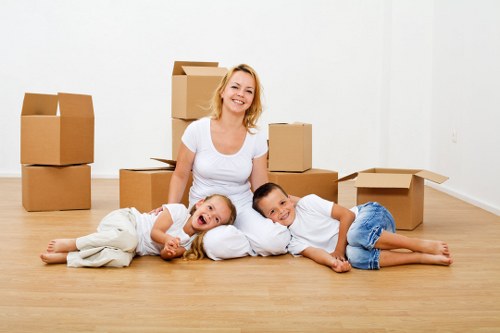 Planning a move in Chiswick with a removal truck and access considerations