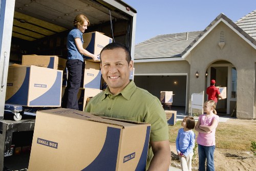 Reliable man and van service for homes and businesses in Chiswick