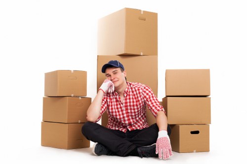 Furniture removals for a flat or house near Chiswick with access challenges